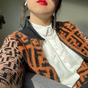 Fendi 100% Cotton made in Italy. Used, looks great !